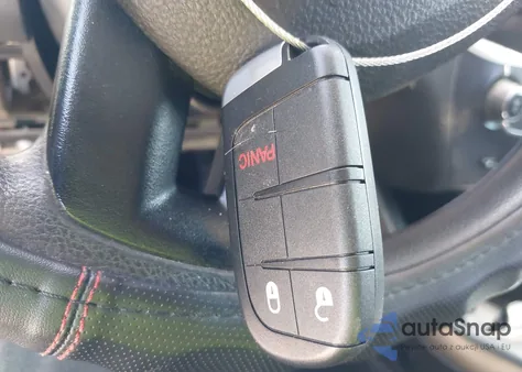 2012 Dodge Journey Se/Avp z USA, uszkodzony, nr VIN 3C4PDCAB6CT389481